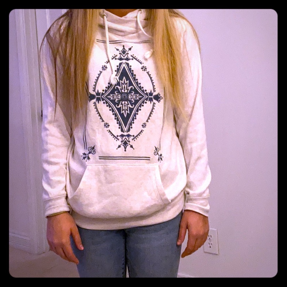 Kendal &Kylie adorable xs women’s hoodie great con